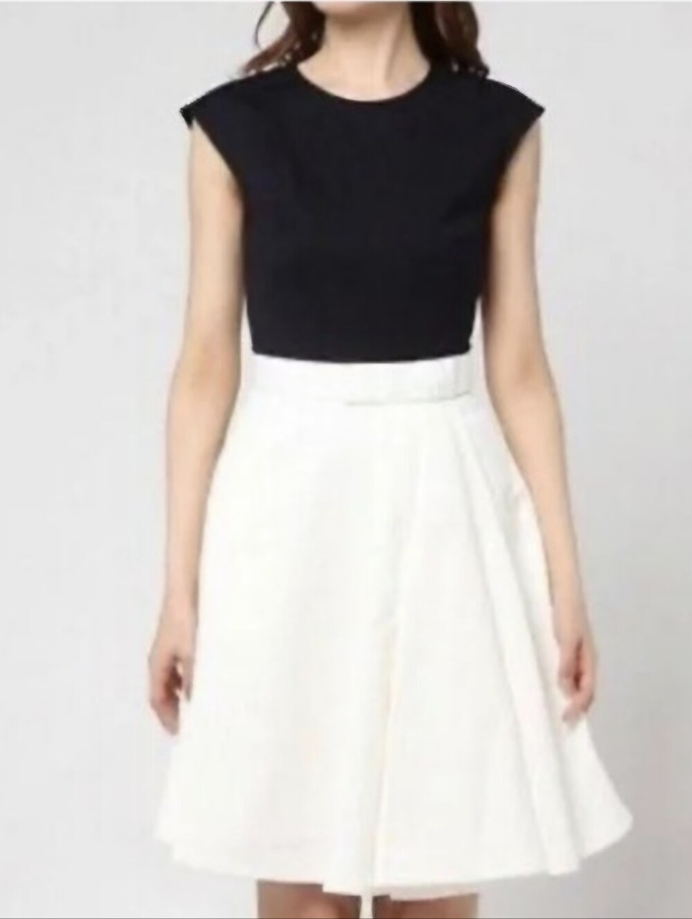 Ted Baker London Canniey Two-Tone Fit & Flare Bow Waist Dress Navy White 2/US 6 - Picture 2 of 16